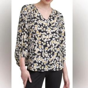 Karl Lagerfeld Paris Daisy V-Neck Blouse 1X